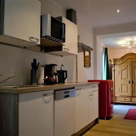 Appartementhaus Sunshine شقة *